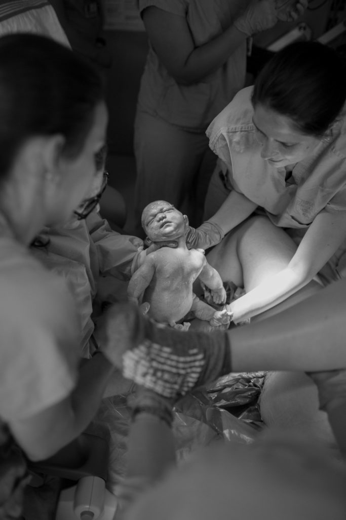 View More: http://lifesong.pass.us/shilohs-birth